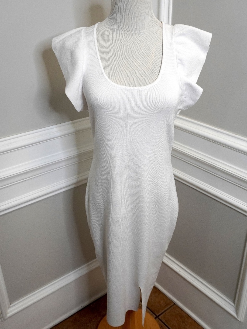Express Women's White Midi Dress Stretchy New With Tags, Size XS